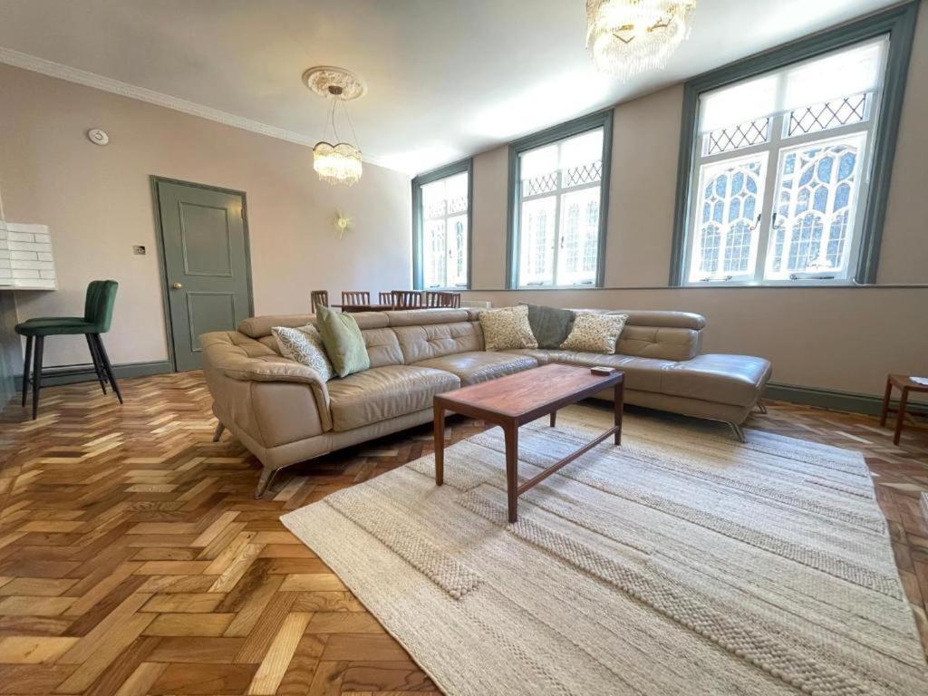 Cathedral View Apartment, Flat 4 Bury St. Edmunds Exteriör bild